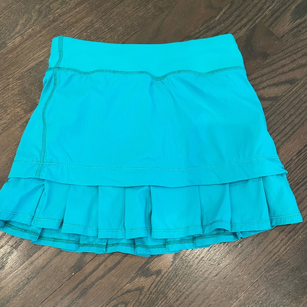 Ivivva/Lululemon Kids Skirt. Size 8